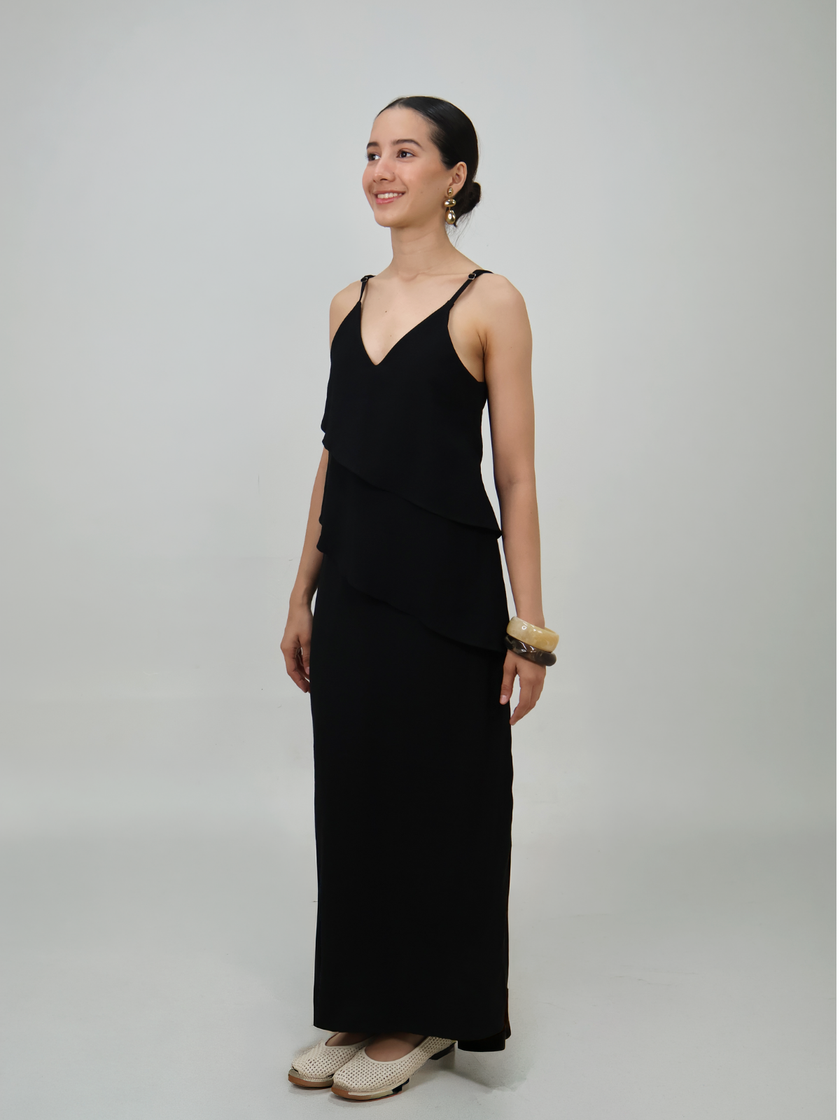Vestido con Olanes Frontales